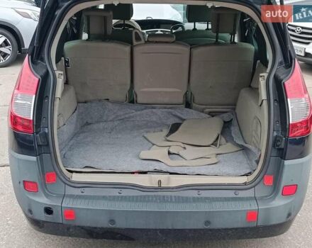 Синий Рено Megane Scenic, объемом двигателя 2 л и пробегом 328 тыс. км за 6190 $, фото 18 на Automoto.ua