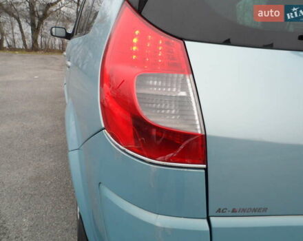 Синий Рено Megane Scenic, объемом двигателя 1.6 л и пробегом 220 тыс. км за 6500 $, фото 46 на Automoto.ua