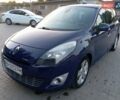 Синий Рено Megane Scenic, объемом двигателя 2 л и пробегом 295 тыс. км за 7699 $, фото 1 на Automoto.ua