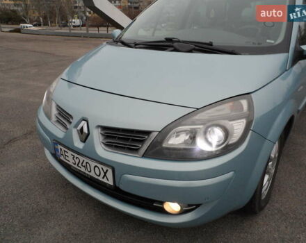 Синий Рено Megane Scenic, объемом двигателя 1.6 л и пробегом 220 тыс. км за 6500 $, фото 41 на Automoto.ua