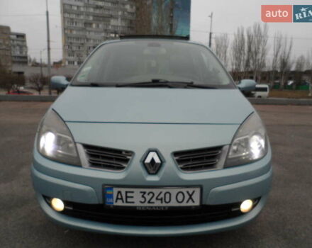 Синий Рено Megane Scenic, объемом двигателя 1.6 л и пробегом 220 тыс. км за 6500 $, фото 39 на Automoto.ua