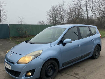 Синій Рено Megane Scenic, об'ємом двигуна 1.46 л та пробігом 198 тис. км за 5700 $, фото 1 на Automoto.ua