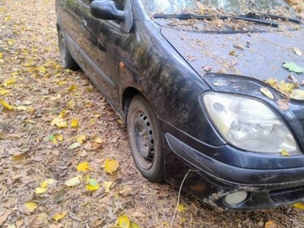 Рено Megane Scenic 2000 в Сумах на Automoto.ua Синий Рено Megane Scenic, объемом двигателя 1.9 л и пробегом 200 тыс. км за 2418 $, фото 1 на Automoto.ua