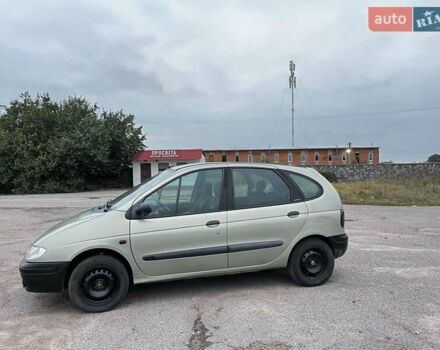 Зеленый Рено Megane Scenic, объемом двигателя 1.4 л и пробегом 250 тыс. км за 3450 $, фото 7 на Automoto.ua