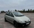 Зеленый Рено Megane Scenic, объемом двигателя 1.4 л и пробегом 250 тыс. км за 3450 $, фото 4 на Automoto.ua