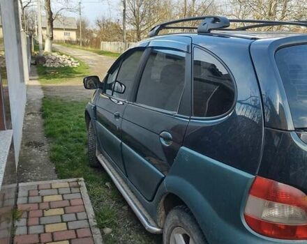 Зеленый Рено Megane Scenic, объемом двигателя 1.9 л и пробегом 238 тыс. км за 4400 $, фото 2 на Automoto.ua