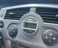 Зелений Рено Megane Scenic, об'ємом двигуна 2 л та пробігом 282 тис. км за 5500 $, фото 9 на Automoto.ua