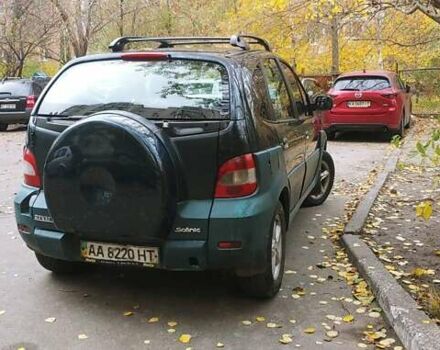 Зеленый Рено Scenic RX4, объемом двигателя 2 л и пробегом 400 тыс. км за 3000 $, фото 2 на Automoto.ua