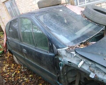 Зеленый Рено Scenic RX4, объемом двигателя 2 л и пробегом 400 тыс. км за 3000 $, фото 10 на Automoto.ua