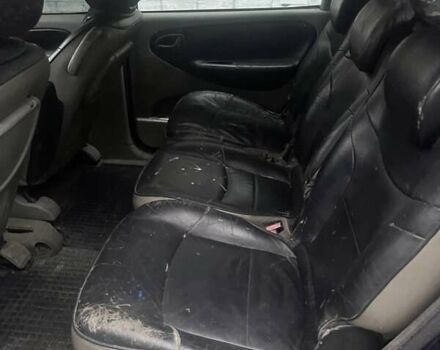 Зеленый Рено Scenic RX4, объемом двигателя 2 л и пробегом 400 тыс. км за 3000 $, фото 7 на Automoto.ua