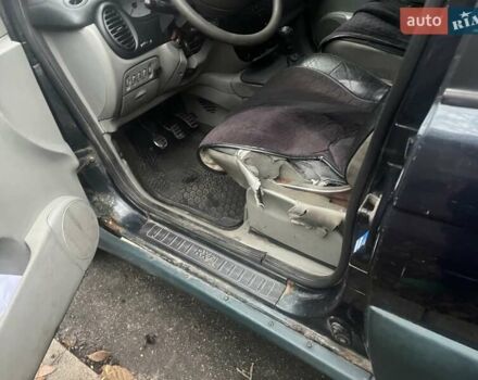 Зеленый Рено Scenic RX4, объемом двигателя 2 л и пробегом 400 тыс. км за 3000 $, фото 5 на Automoto.ua