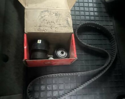 Зеленый Рено Scenic RX4, объемом двигателя 2 л и пробегом 400 тыс. км за 3000 $, фото 9 на Automoto.ua