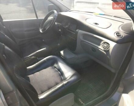 Зеленый Рено Scenic RX4, объемом двигателя 2 л и пробегом 262 тыс. км за 4500 $, фото 2 на Automoto.ua