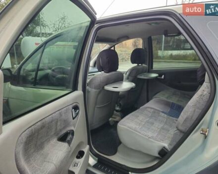 Зеленый Рено Scenic RX4, объемом двигателя 1.6 л и пробегом 225 тыс. км за 3700 $, фото 6 на Automoto.ua