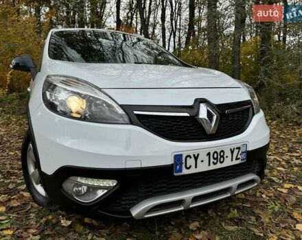 Білий Рено Scenic XMOD, об'ємом двигуна 1.6 л та пробігом 210 тис. км за 9690 $, фото 11 на Automoto.ua