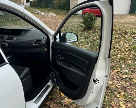 Білий Рено Scenic XMOD, об'ємом двигуна 1.6 л та пробігом 210 тис. км за 9690 $, фото 33 на Automoto.ua