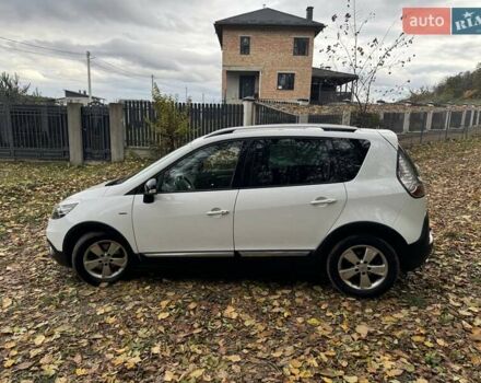 Білий Рено Scenic XMOD, об'ємом двигуна 1.6 л та пробігом 210 тис. км за 9690 $, фото 8 на Automoto.ua