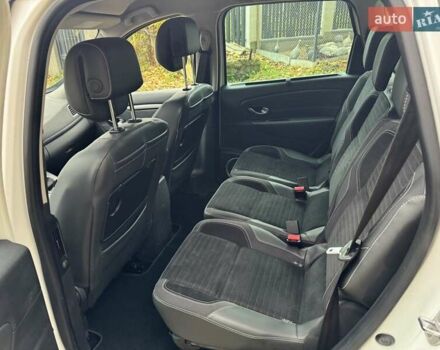 Білий Рено Scenic XMOD, об'ємом двигуна 1.6 л та пробігом 210 тис. км за 9690 $, фото 62 на Automoto.ua