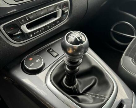 Білий Рено Scenic XMOD, об'ємом двигуна 1.6 л та пробігом 210 тис. км за 9690 $, фото 26 на Automoto.ua