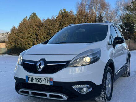 Білий Рено Scenic XMOD, об'ємом двигуна 1.5 л та пробігом 229 тис. км за 10700 $, фото 1 на Automoto.ua