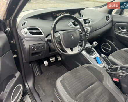 Черный Рено Scenic XMOD, объемом двигателя 1.5 л и пробегом 193 тыс. км за 10600 $, фото 14 на Automoto.ua