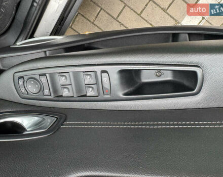 Черный Рено Scenic XMOD, объемом двигателя 1.5 л и пробегом 193 тыс. км за 10600 $, фото 13 на Automoto.ua