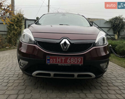 Красный Рено Scenic XMOD, объемом двигателя 1.5 л и пробегом 227 тыс. км за 9400 $, фото 23 на Automoto.ua