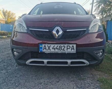 Красный Рено Scenic XMOD, объемом двигателя 1.2 л и пробегом 142 тыс. км за 9500 $, фото 8 на Automoto.ua