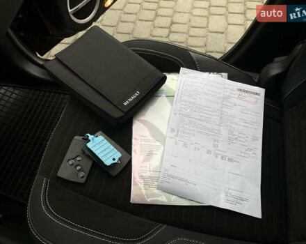 Красный Рено Scenic XMOD, объемом двигателя 1.5 л и пробегом 227 тыс. км за 9400 $, фото 64 на Automoto.ua