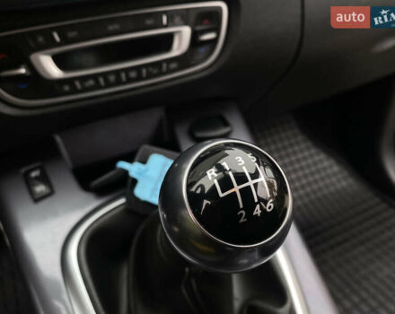 Червоний Рено Scenic XMOD, об'ємом двигуна 1.5 л та пробігом 227 тис. км за 9400 $, фото 61 на Automoto.ua