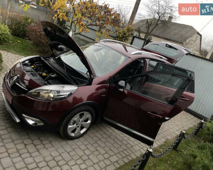 Красный Рено Scenic XMOD, объемом двигателя 1.5 л и пробегом 227 тыс. км за 9400 $, фото 72 на Automoto.ua