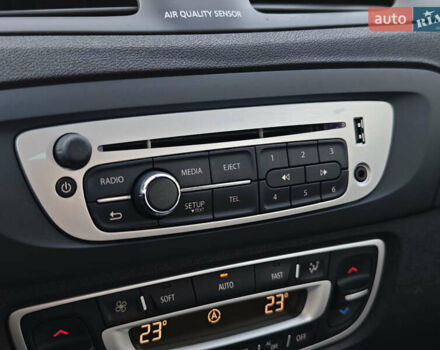 Серый Рено Scenic XMOD, объемом двигателя 1.5 л и пробегом 215 тыс. км за 10999 $, фото 37 на Automoto.ua