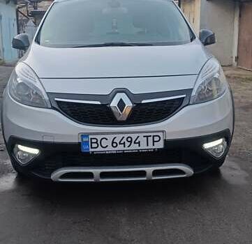 Сірий Рено Scenic XMOD, об'ємом двигуна 1.46 л та пробігом 220 тис. км за 10250 $, фото 4 на Automoto.ua