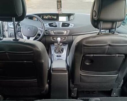 Сірий Рено Scenic XMOD, об'ємом двигуна 1.46 л та пробігом 220 тис. км за 10250 $, фото 25 на Automoto.ua