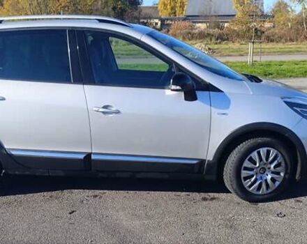 Сірий Рено Scenic XMOD, об'ємом двигуна 1.46 л та пробігом 220 тис. км за 10250 $, фото 12 на Automoto.ua