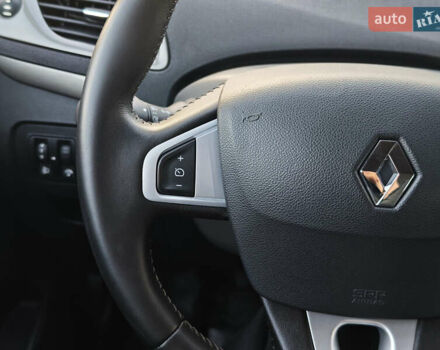 Серый Рено Scenic XMOD, объемом двигателя 1.5 л и пробегом 215 тыс. км за 10999 $, фото 28 на Automoto.ua