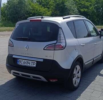 Сірий Рено Scenic XMOD, об'ємом двигуна 1.46 л та пробігом 220 тис. км за 10249 $, фото 2 на Automoto.ua