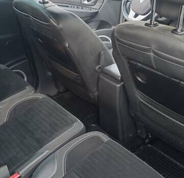 Серый Рено Scenic XMOD, объемом двигателя 1.46 л и пробегом 220 тыс. км за 9949 $, фото 27 на Automoto.ua