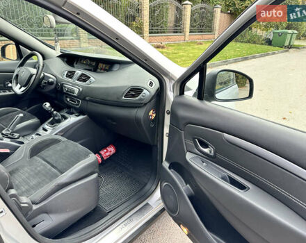 Серый Рено Scenic XMOD, объемом двигателя 1.5 л и пробегом 201 тыс. км за 10600 $, фото 22 на Automoto.ua