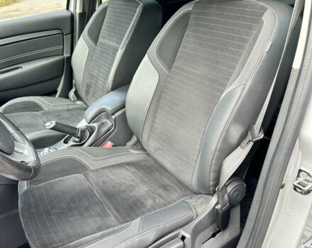 Серый Рено Scenic XMOD, объемом двигателя 1.5 л и пробегом 201 тыс. км за 10600 $, фото 21 на Automoto.ua