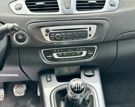 Серый Рено Scenic XMOD, объемом двигателя 1.5 л и пробегом 201 тыс. км за 10800 $, фото 20 на Automoto.ua