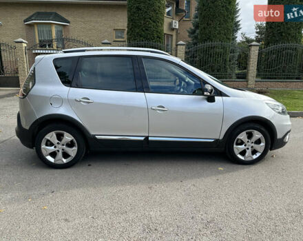 Серый Рено Scenic XMOD, объемом двигателя 1.5 л и пробегом 201 тыс. км за 10800 $, фото 7 на Automoto.ua