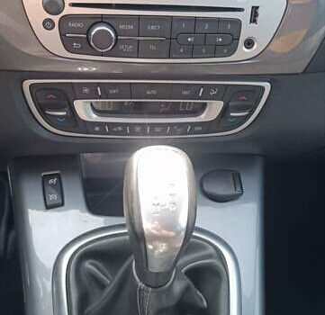 Сірий Рено Scenic XMOD, об'ємом двигуна 1.46 л та пробігом 220 тис. км за 10249 $, фото 17 на Automoto.ua