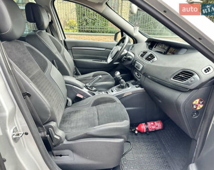 Серый Рено Scenic XMOD, объемом двигателя 1.5 л и пробегом 201 тыс. км за 10600 $, фото 24 на Automoto.ua