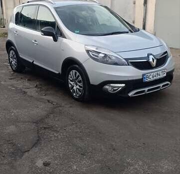 Сірий Рено Scenic XMOD, об'ємом двигуна 1.46 л та пробігом 220 тис. км за 10250 $, фото 1 на Automoto.ua