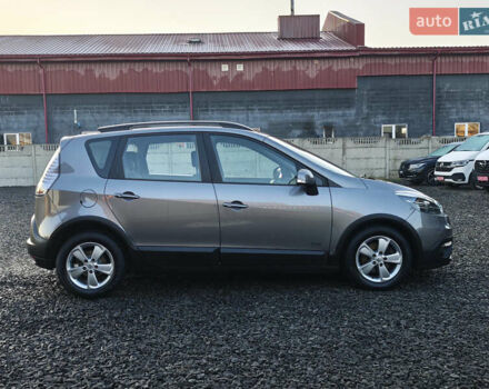 Серый Рено Scenic XMOD, объемом двигателя 1.5 л и пробегом 215 тыс. км за 10999 $, фото 6 на Automoto.ua