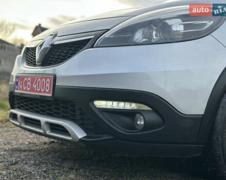 Серый Рено Scenic XMOD, объемом двигателя 1.5 л и пробегом 178 тыс. км за 9000 $, фото 22 на Automoto.ua