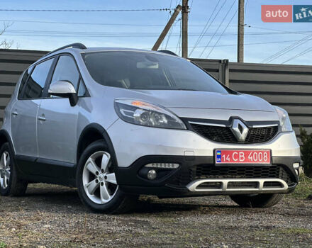 Серый Рено Scenic XMOD, объемом двигателя 1.5 л и пробегом 178 тыс. км за 9000 $, фото 3 на Automoto.ua