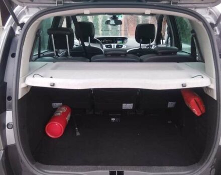 Сірий Рено Scenic XMOD, об'ємом двигуна 1.2 л та пробігом 244 тис. км за 9800 $, фото 3 на Automoto.ua