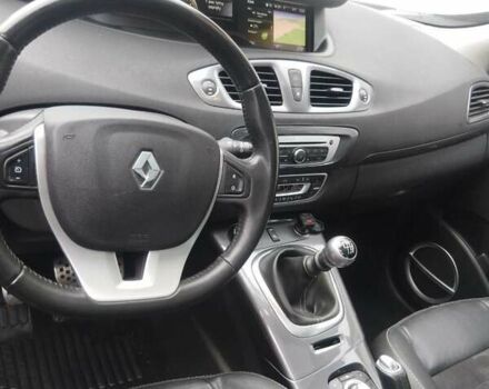 Сірий Рено Scenic XMOD, об'ємом двигуна 1.2 л та пробігом 244 тис. км за 9500 $, фото 7 на Automoto.ua